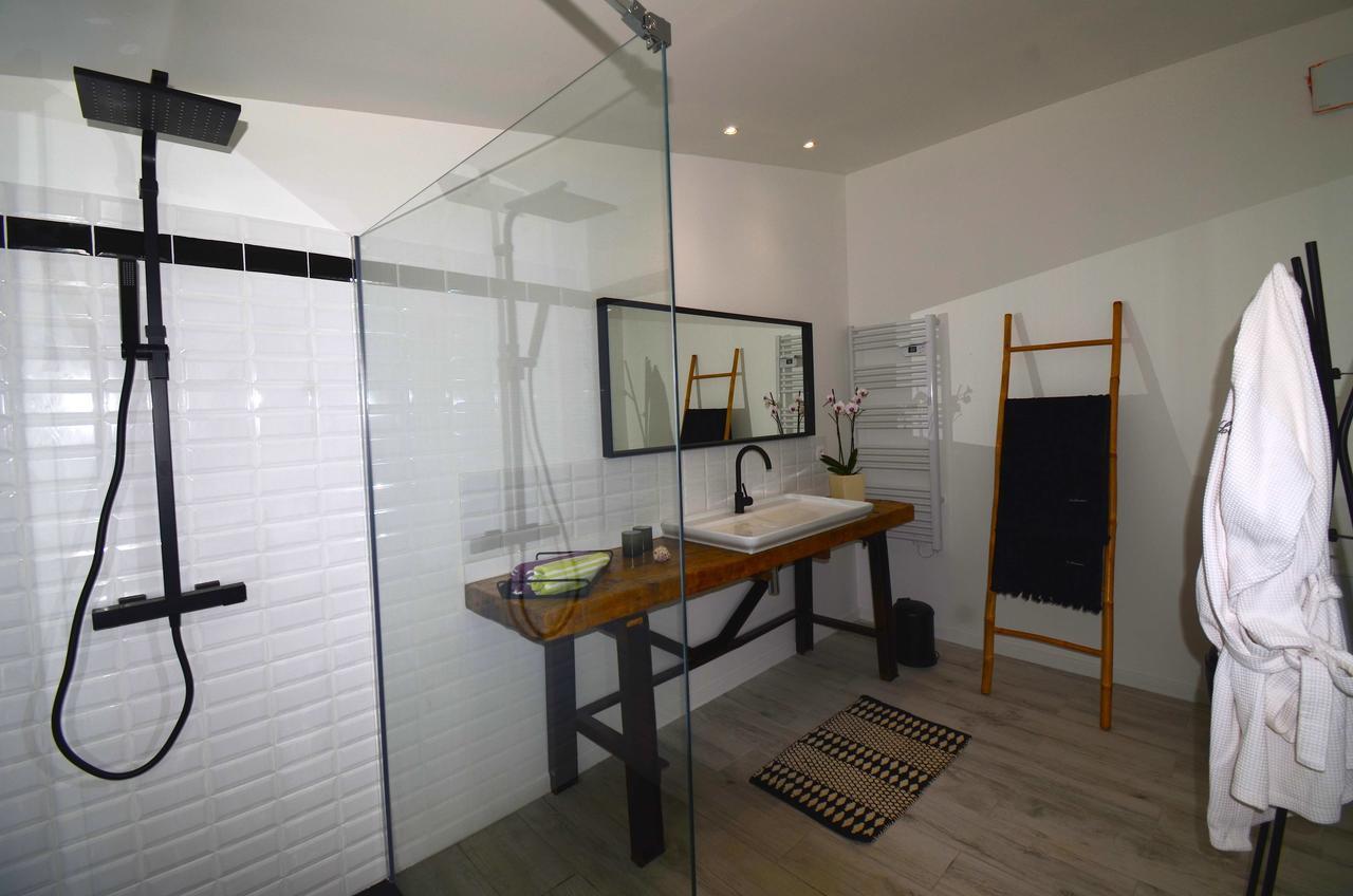 Domaine Shambala - Maison D'Hote En Provence - Piscine Chauffee Velaux Zewnętrze zdjęcie