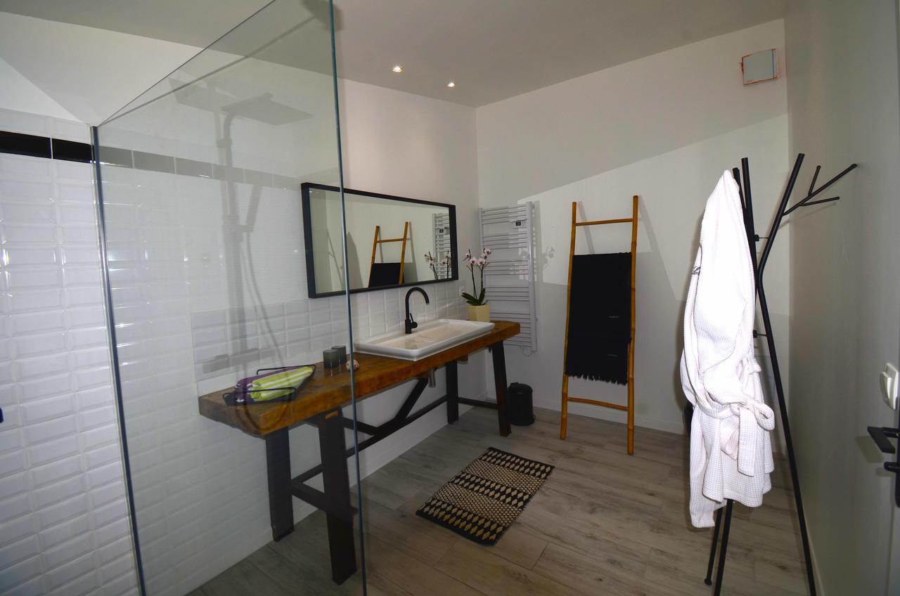 Domaine Shambala - Maison D'Hote En Provence - Piscine Chauffee Velaux Zewnętrze zdjęcie